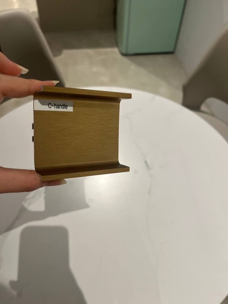 Choosing Top Cabinet Handles in Singapore