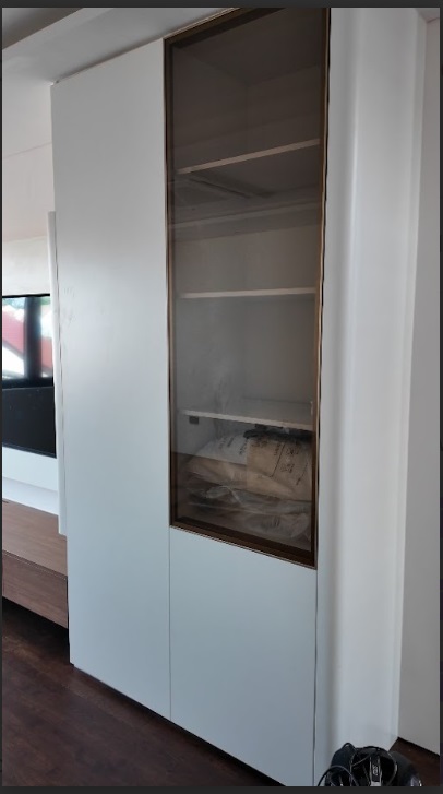 Full vs Small Aluminium Cabinets Complete Comparison Guide- woodlands - tampines - yishun - sembawang - choa chu kang - jurong east - clementi - toa payoh