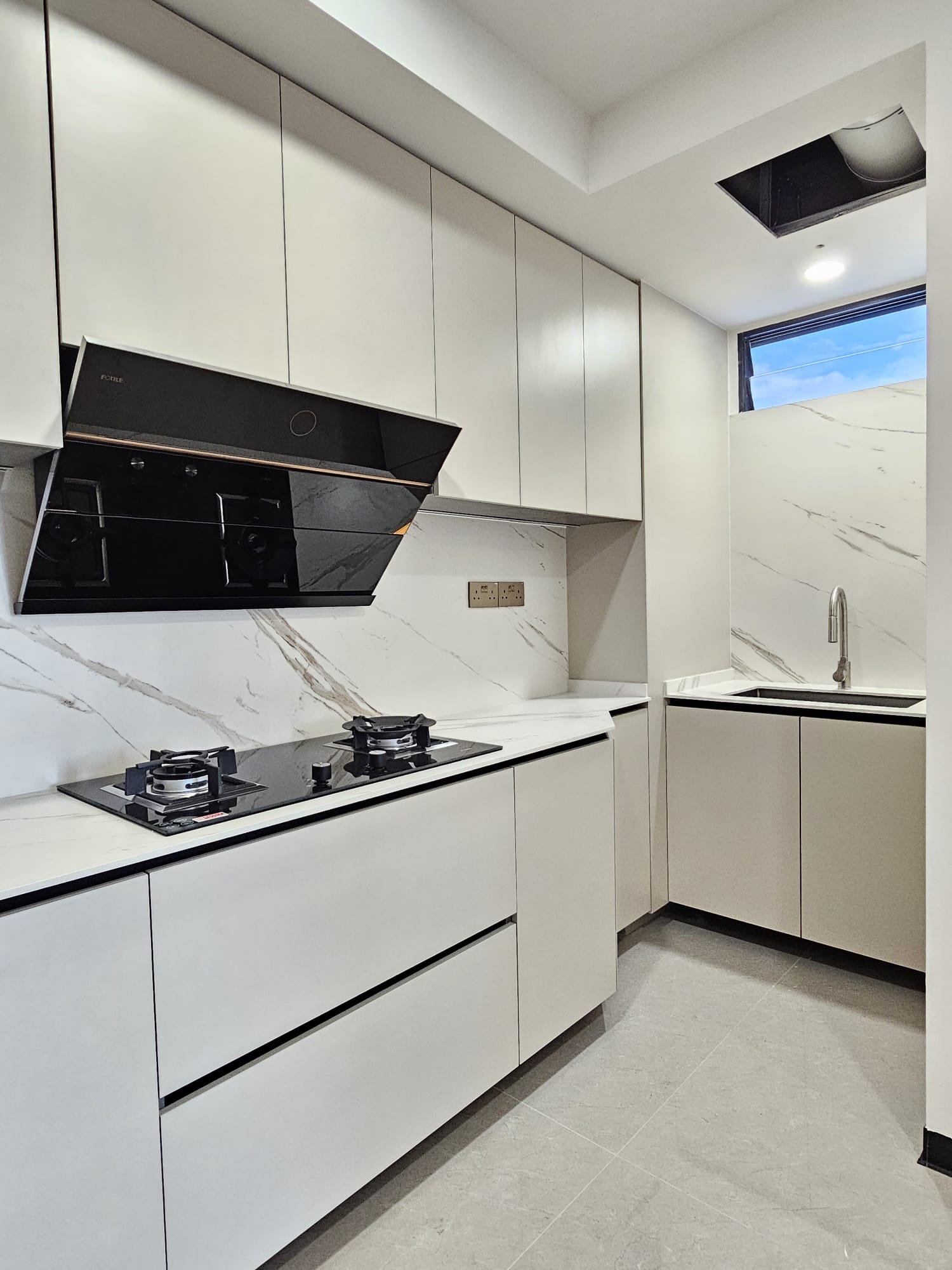 Aluminium vs Wood Cabinets - singapore woodlands - mandai - yishun - kranji - central singapore