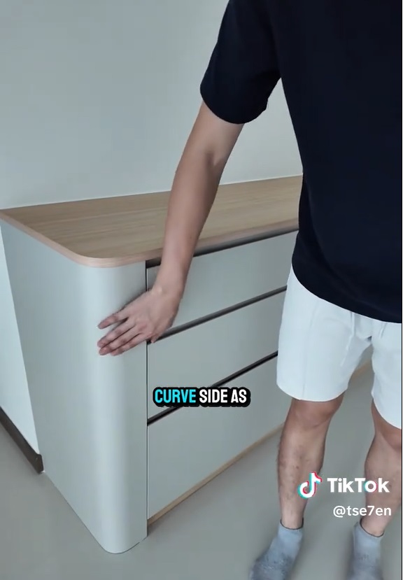 Curved Kitchen Cabinets
