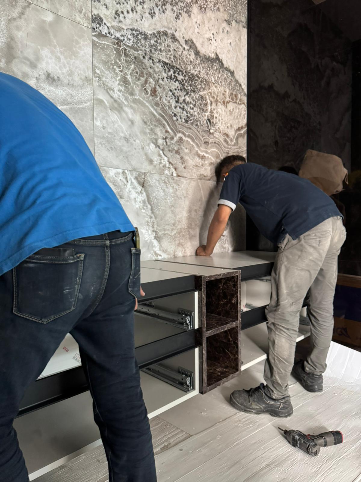 Kitchen Cabinet Installation
