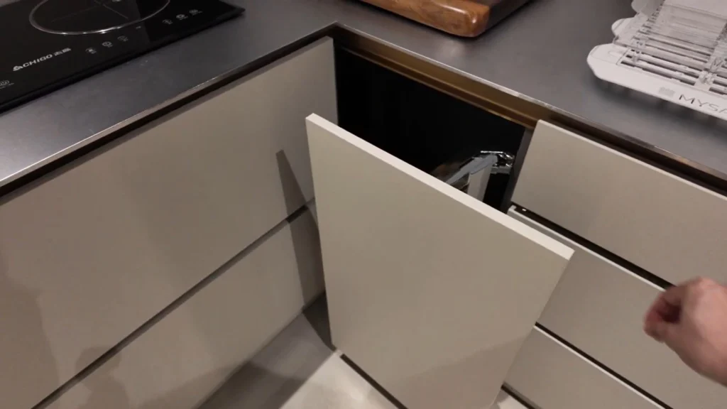 L Shape Kitchen Cabinet T Se7en Alucraft