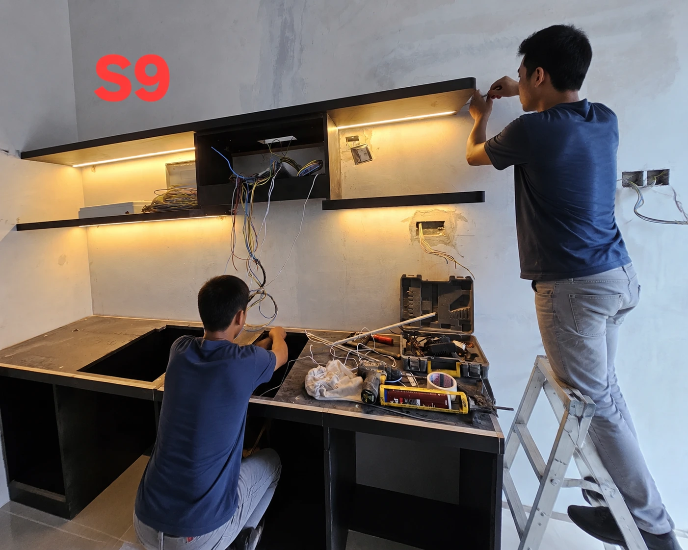 Kitchen Cabinet Installation