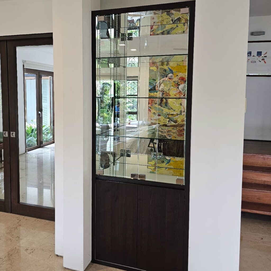 cabinet maker Jurong Kitchen Cabinet - Made by T Se7en Alucraft SG - Custom Aluminium Fixture Specialist- woodlands-jurong-tampines - sembawang - mandai - yishun - kranji in singapore